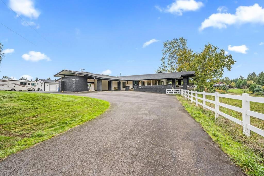 22 Acres Home With Hot Tub Minutes From Ilana Casino Ridgefield Exterior foto
