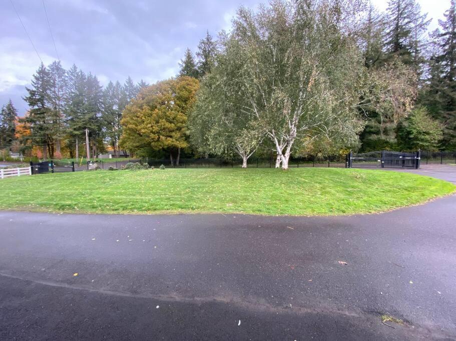 22 Acres Home With Hot Tub Minutes From Ilana Casino Ridgefield Exterior foto